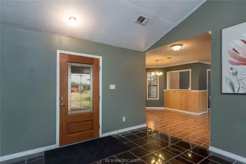 6051 Rye Loop, Bryan, TX 77807 photo 5