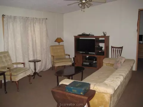 9179 Hensarling Ln, Bryan, TX 77808 photo 14