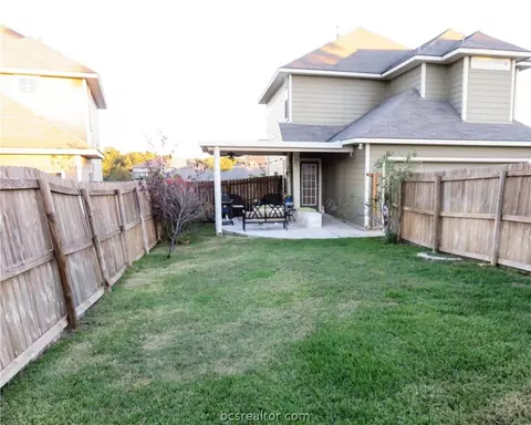 2017 Autumn Lake Dr, Bryan, TX 77807 photo 16
