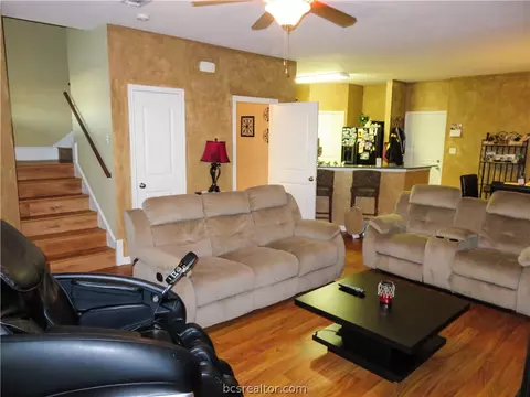 2017 Autumn Lake Dr, Bryan, TX 77807 photo 6
