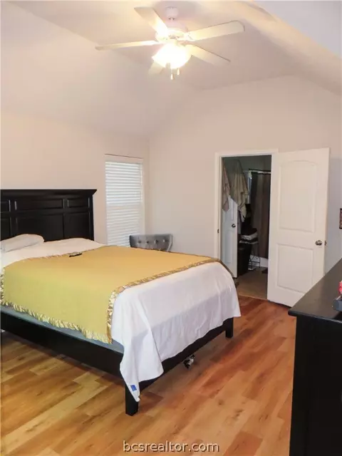 2017 Autumn Lake Dr, Bryan, TX 77807 photo 8
