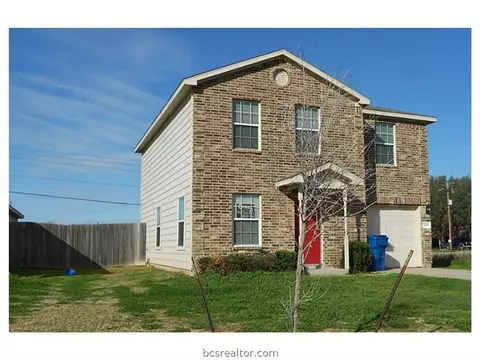 2021 7th, Hempstead, TX 77445 photo 1