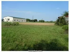 2004 E Hanna St E, Calvert, TX 77837 photo 14