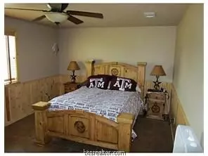 2004 E Hanna St E, Calvert, TX 77837 photo 6