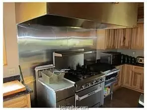 2004 E Hanna St E, Calvert, TX 77837 photo 2