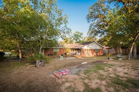 2306 Wayside, Bryan, TX 77802 photo 33