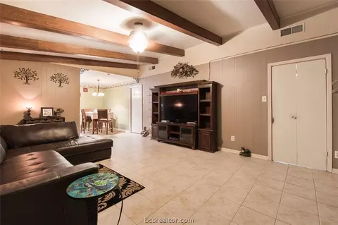 2306 Wayside, Bryan, TX 77802 photo 6