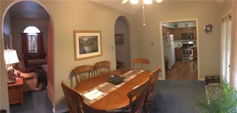 4321 Brompton Ln, Bryan, TX 77802 photo 6