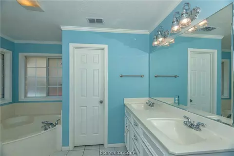 6201 Pelham Ct, Bryan, TX 77803 photo 25