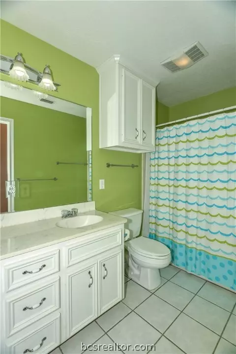 6201 Pelham Ct, Bryan, TX 77803 photo 14
