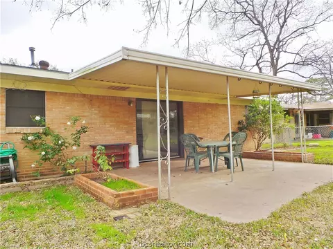 2002 Wayside Dr, Bryan, TX 77802 photo 20