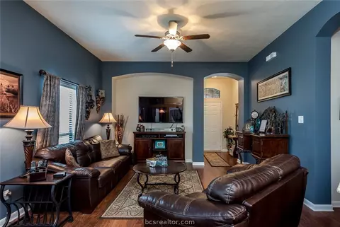 2004 Positano, Bryan, TX 77808 photo 5