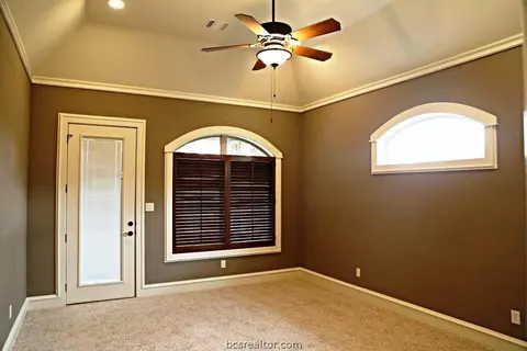 3605 Red Cedar Ct, Bryan, TX 77807 photo 7