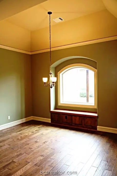 3605 Red Cedar Ct, Bryan, TX 77807 photo 9