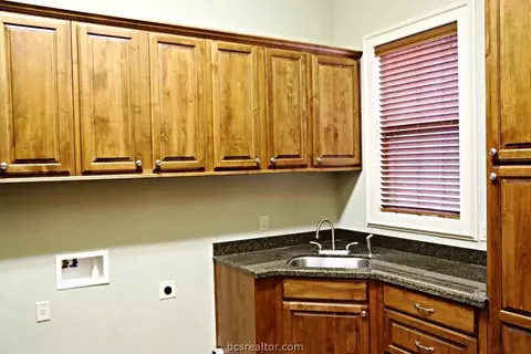 3605 Red Cedar Ct, Bryan, TX 77807 photo 26