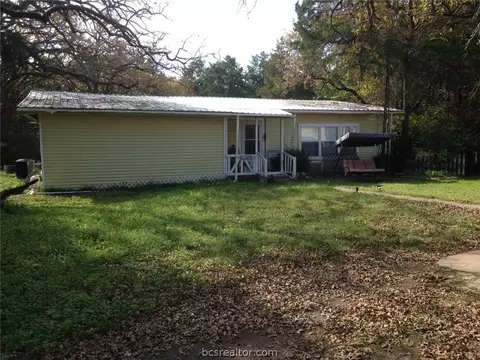 4102 Cliff Rd, Bryan, TX 77808 photo 1