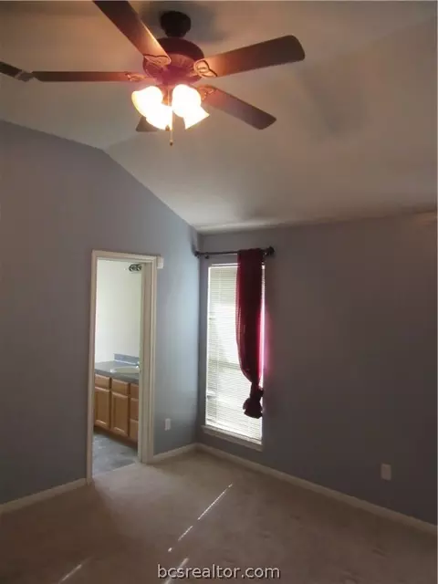 2804 Bexar Grass Dr, Bryan, TX 77802 photo 12