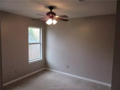 2804 Bexar Grass Dr, Bryan, TX 77802 photo 6