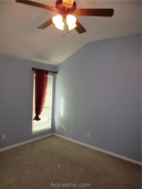 2804 Bexar Grass Dr, Bryan, TX 77802 photo 13