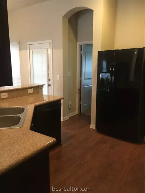 2059 Mountain Wind, Bryan, TX 77807 photo 4