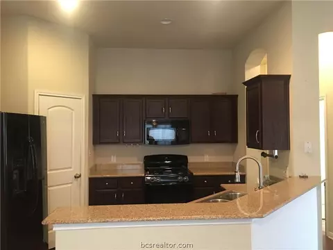 2059 Mountain Wind, Bryan, TX 77807 photo 2