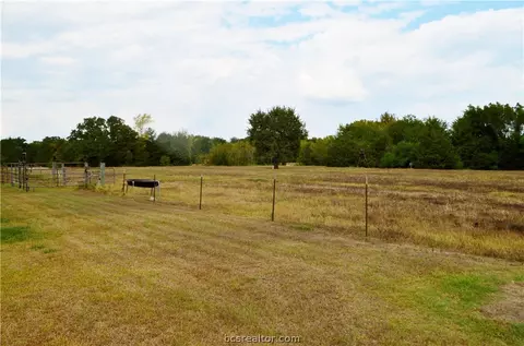 6201 Fourwinds Dr, Bryan, TX 77808 photo 15