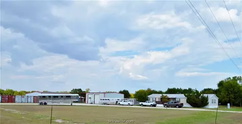 6201 Fourwinds Dr, Bryan, TX 77808 photo 2
