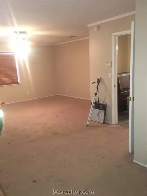605 Freeman, Bryan, TX 77803 photo 2