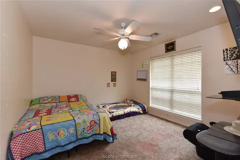 1707 Bankside Ct, Bryan, TX 77802 photo 11