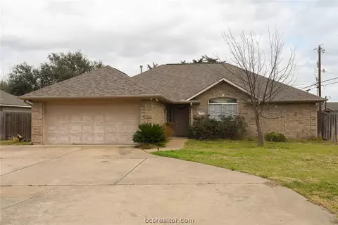 1707 Bankside Ct, Bryan, TX 77802 photo 1