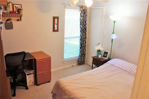 2904 Bexar Grass Dr, Bryan, TX 77802 photo 18