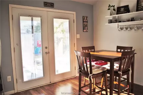 2904 Bexar Grass Dr, Bryan, TX 77802 photo 11