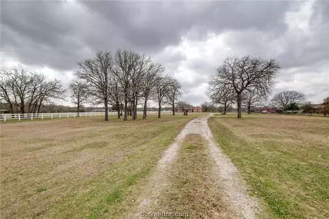 5625 Rye School, Bryan, TX 77807 photo 5