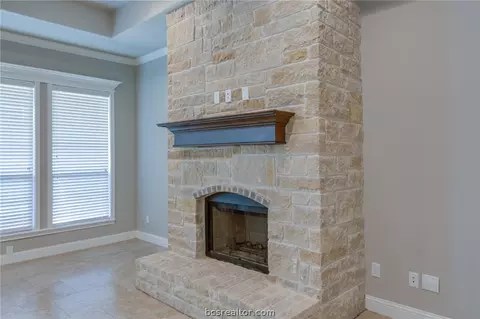 3341 Covington Ct, Bryan, TX 77808 photo 2