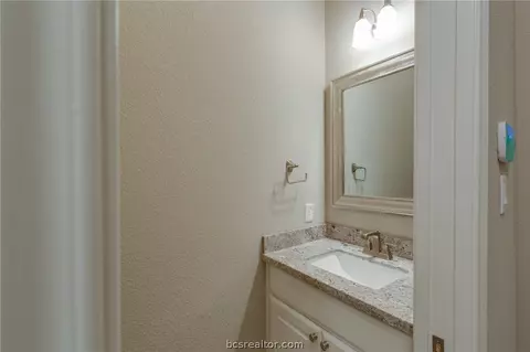 3341 Covington Ct, Bryan, TX 77808 photo 13
