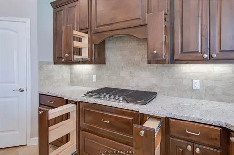 3341 Covington Ct, Bryan, TX 77808 photo 6