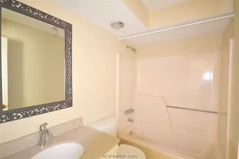2907 Hillside Dr, Bryan, TX 77802 photo 18