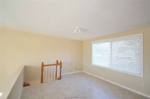 2907 Hillside Dr, Bryan, TX 77802 photo 13