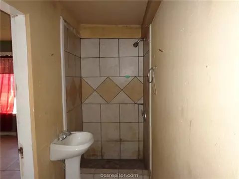 1604 Echols St, Bryan, TX 77801 photo 20