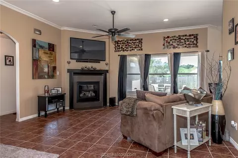 2706 Colony Glen Dr, Bryan, TX 77808 photo 7