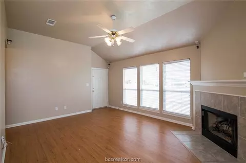 4515 Augusta Dr, Bryan, TX 77803 photo 5