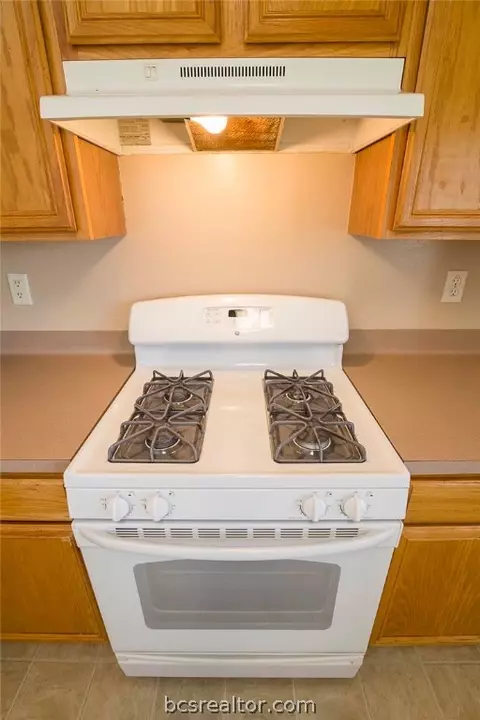 4515 Augusta Dr, Bryan, TX 77803 photo 10
