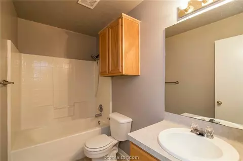 4515 Augusta Dr, Bryan, TX 77803 photo 18