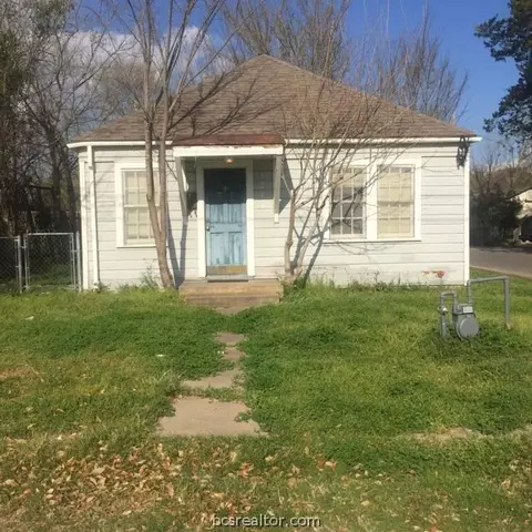 1214 E 25th St, Bryan, TX 77803 photo 3