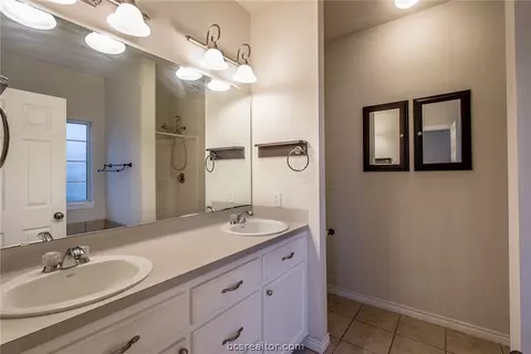 4468 Conquistador Cir, Bryan, TX 77807 photo 11