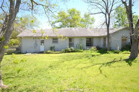 412 Brookside Dr E, Bryan, TX 77801 photo 14