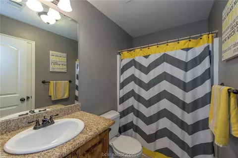 2022 Positano, Bryan, TX 77808 photo 17