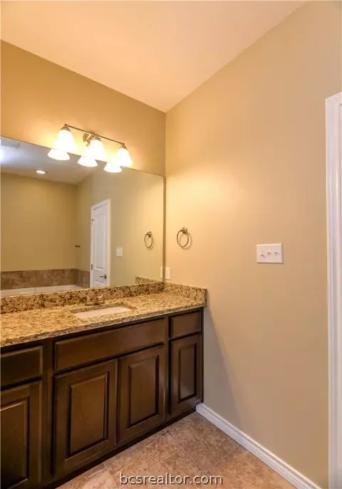 1763 Heath Dr, College Station, TX 77845 photo 11