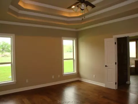 6823 Mccrae Ln, Bryan, TX 77808 photo 6