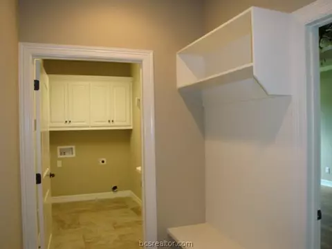 6823 Mccrae Ln, Bryan, TX 77808 photo 16